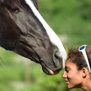 Meet your Posher, Sandrine